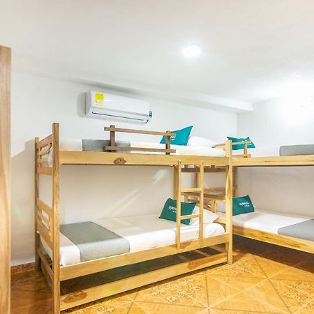 Club House Hostel Santa Marta  Bagian luar foto